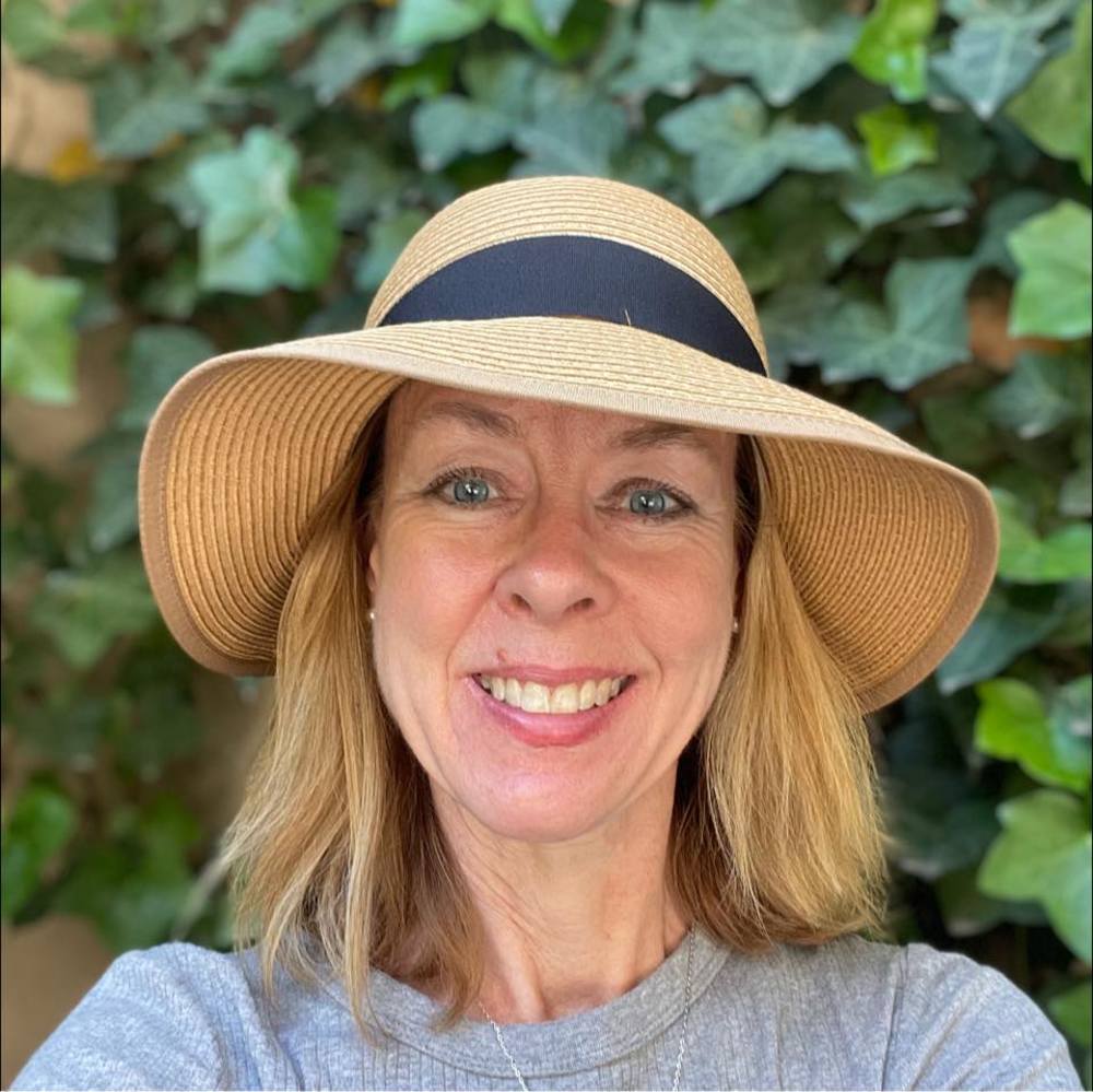 Meet your Posher, Andrea